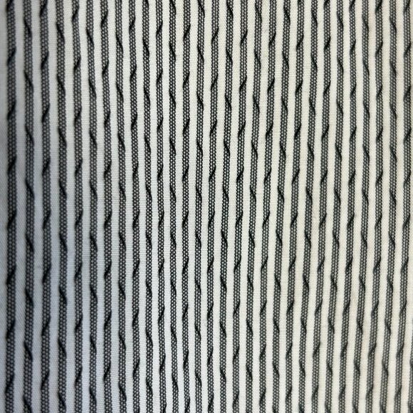 Calvin Klein 100% Cotton button down strips shirt men's size M in gray & white - Picture 2 of 13